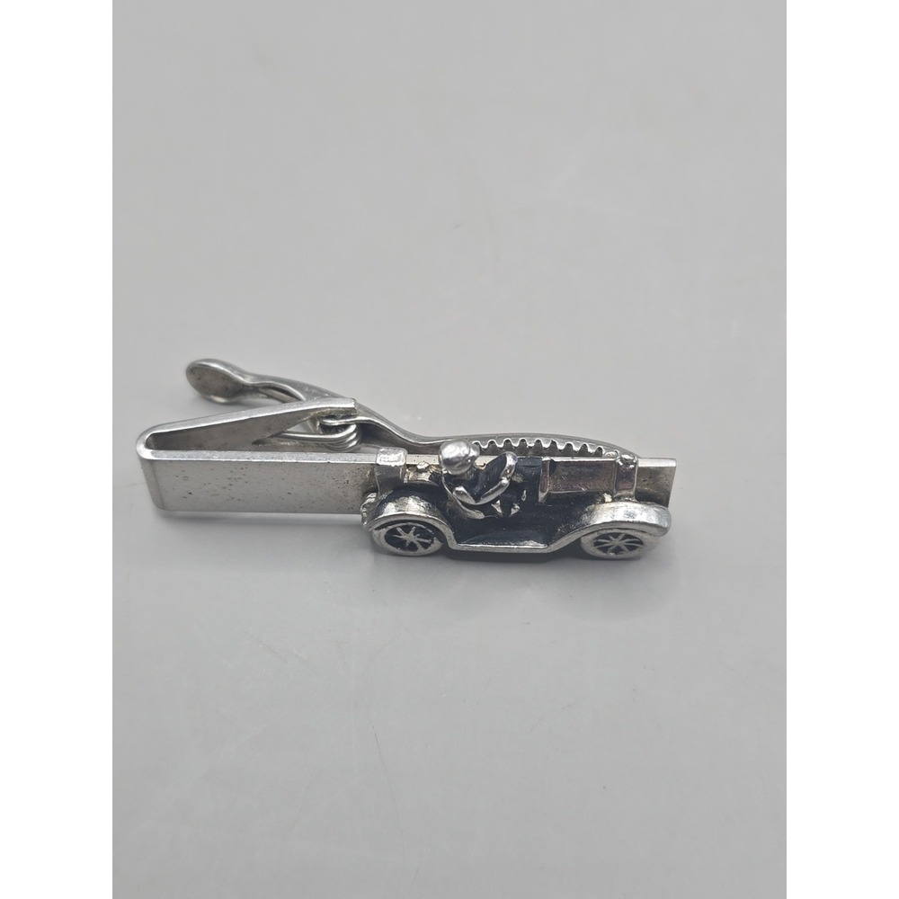 Vintage‎ Swank Man in Car Driving Automobile Silver Tone Tie Clip